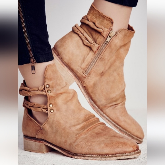Free People Shoes - Free people landslide ankle boots